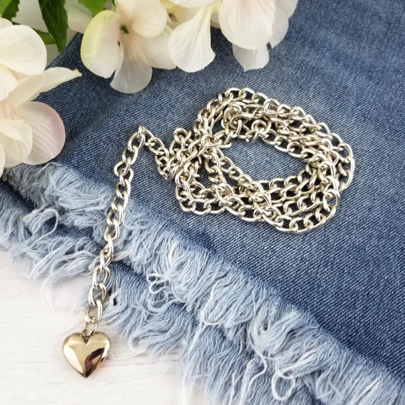 90s Vintage Heart Charm Chain Belt - Picture 2 of 3